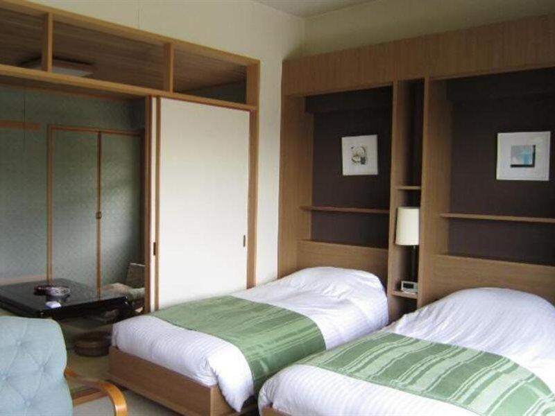 Hotel Spax Kusatsu Kuszacu Kültér fotó